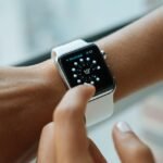 Wearable Tech Myths Debunked: Data-Driven Guide to Real Benefits